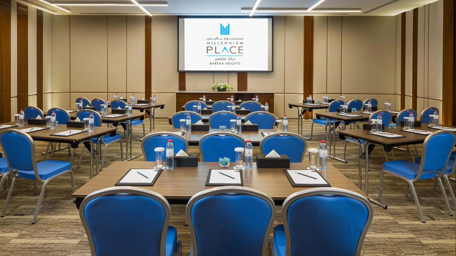 Millennium Place Barsha Heights Hotel Apartments Dubaj 4*,