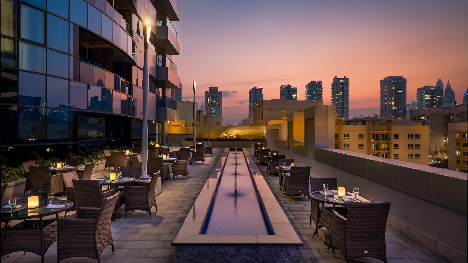 Millennium Place Barsha Heights Hotel Apartments Dubaj 4*,